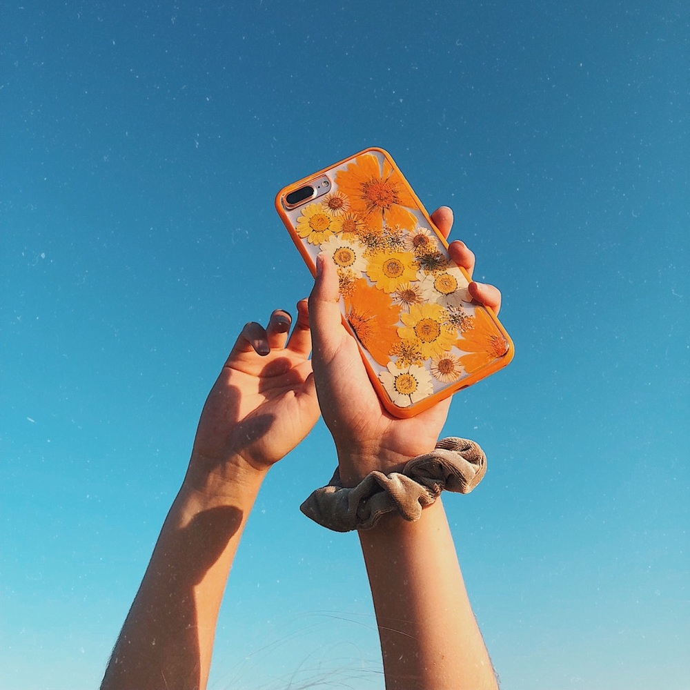 Real Flower iPhone 7+ Case